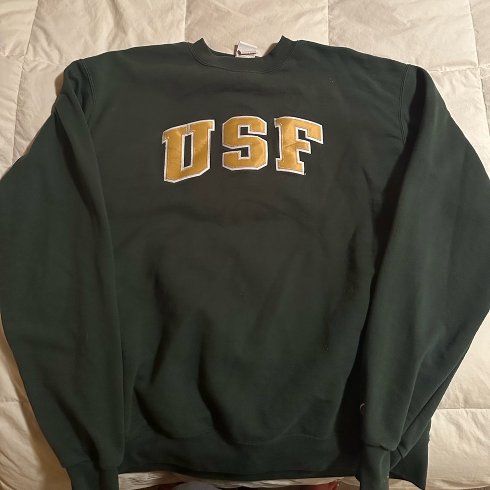 Men’s USF sweatshirt